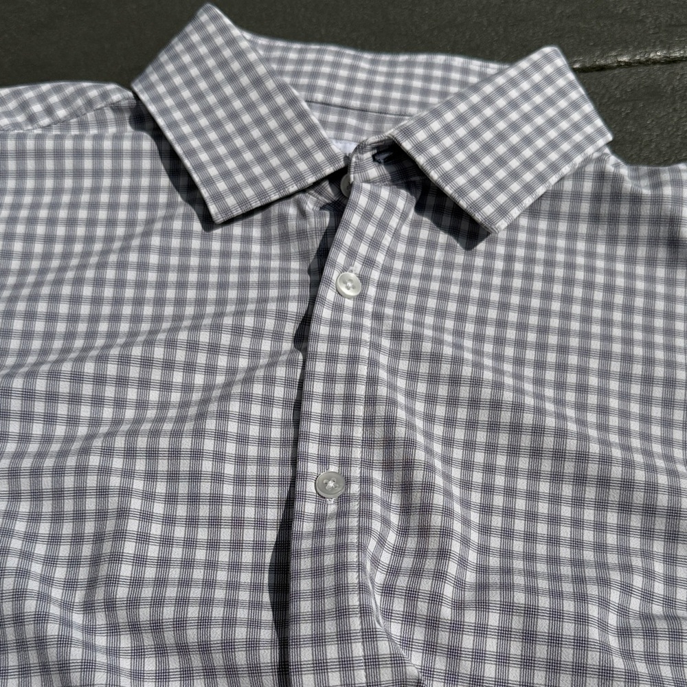 Mizzen+Main Leeward Gray Plaid Shirt - Picture 7 of 9